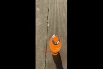 渣男主播演繹請貪吃女同事吃大餐往飲料裡加料去酒店開房啪啪美女的表情真是醉了