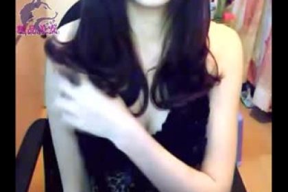 文靜的女生聊起勁來也會意想不到的驚喜