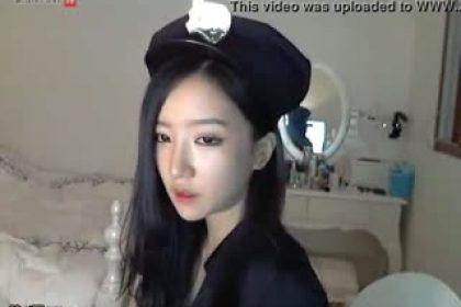 最新 韓國 美女 主播 樸妮嘜 之 女警4 –