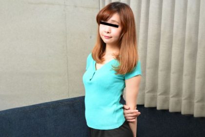 與憧憬AV女優交絡讓肉棒大興奮！嬌小可愛桃臀妹子！ 冬月涼子 10musume_111423_01